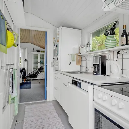 Two-bedroom With A Fireplace In Romo Дом отдыха