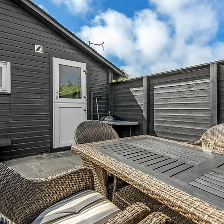 Ferienhaus Two-bedroom With A Fireplace In Romo *