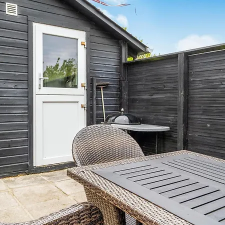 Two-bedroom With A Fireplace In Romo * Rømø