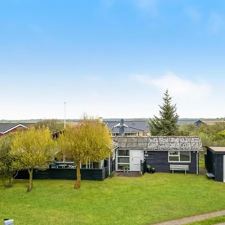 Ferienhaus Two-bedroom With A Fireplace In Romo Romo