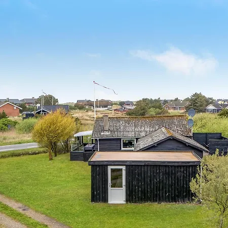 Two-bedroom With A Fireplace In Romo Rømø