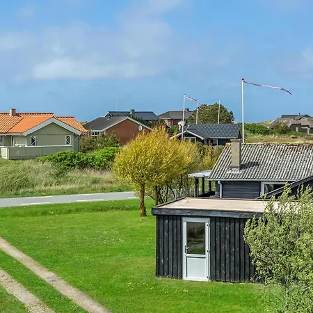 Two-bedroom With A Fireplace In Romo Дом отдыха *